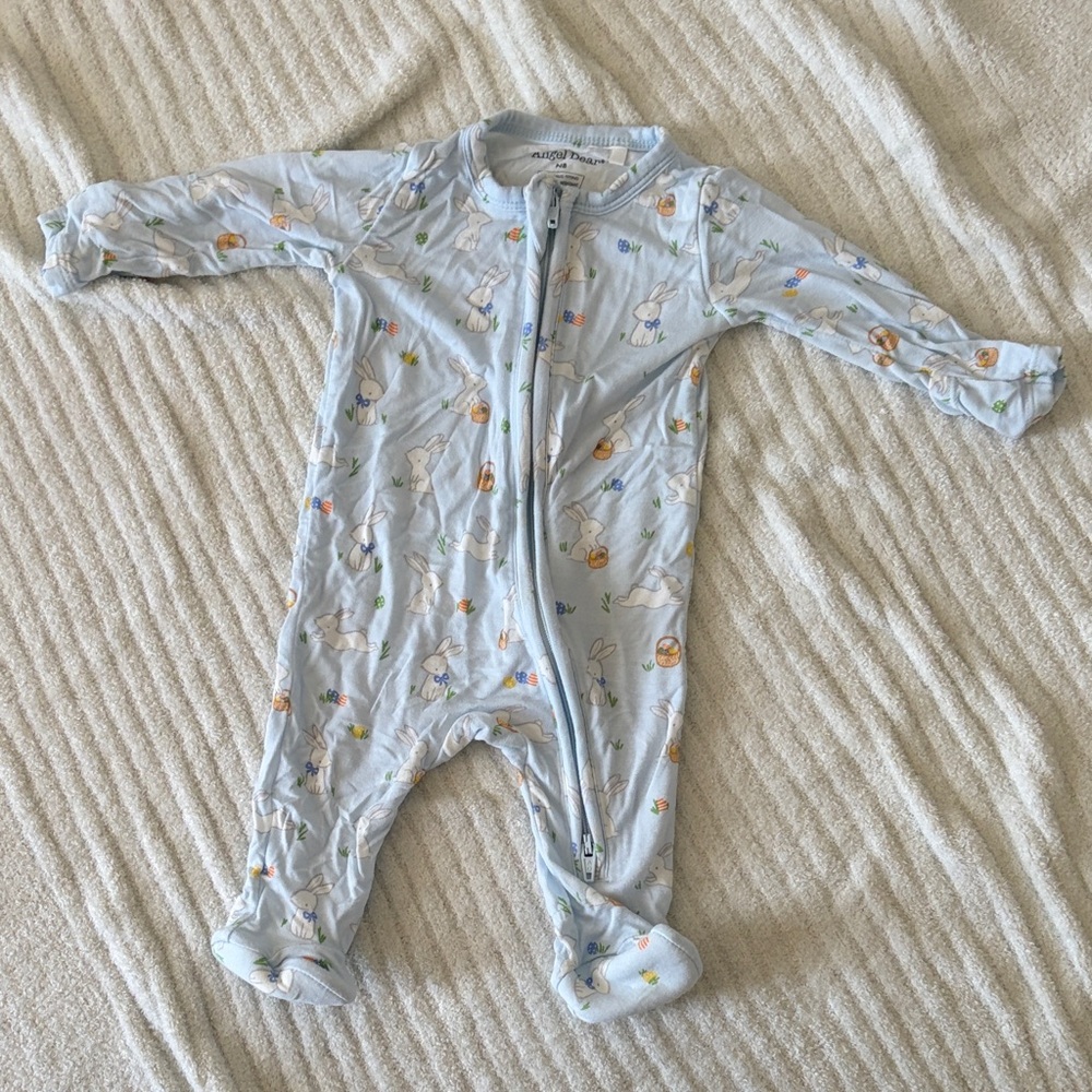 Angel Dear ‘Blue Bunnies’ Newborn Zipper Footie